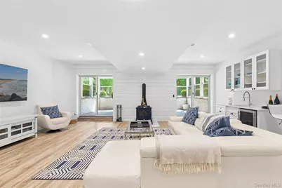 141 Middle Pond Road, Southampton, NY 11968 - Photo 25