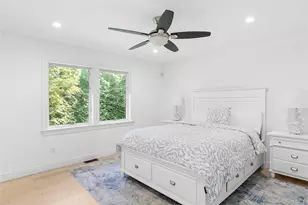 141 Middle Pond Rd, Southampton, NY 11968 - Photo 19