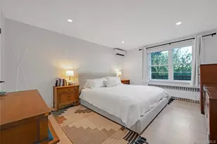 47 Mountainview Dr, Tomkins Cove, NY 10986 - Photo 15