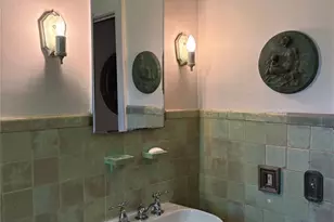 53-34 Browvale Ln, Little Neck, NY 11362 - Photo 17