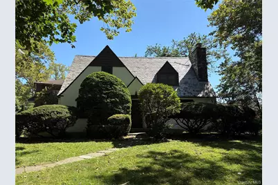 53-34 Browvale Lane, Little Neck, NY 11362 - Photo 1