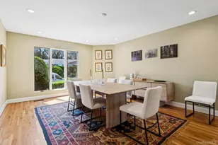 19 Oak Point Dr N, Bayville, NY 11709 - Photo 13