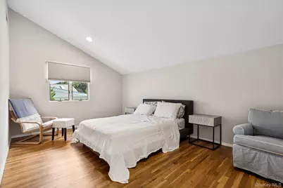 19 Oak Point Drive N, Bayville, NY 11709 - Photo 23