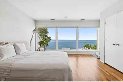 19 Oak Point Drive N, Bayville, NY 11709 - Photo 25