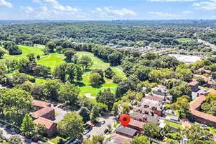 244-89 61st Ave, Little Neck, NY 11362 - Photo 37