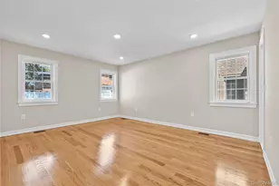 244-89 61st Ave, Little Neck, NY 11362 - Photo 21