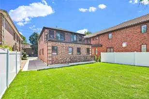 244-89 61st Ave, Little Neck, NY 11362 - Photo 3