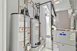 244-89 61st Ave, Little Neck, NY 11362 - Photo 27