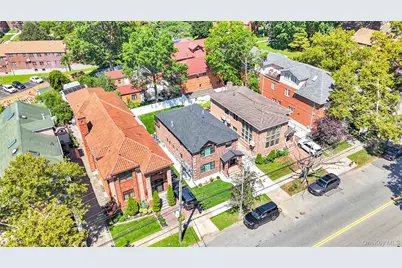 244-89 61st Avenue, Little Neck, NY 11362 - Photo 35