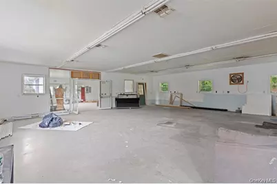 737 Broadway (Aka 9W), Ulster Park, NY 12487 - Photo 11