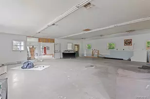 737 Broadway (Aka 9W), Ulster Park, NY 12487 - Photo 11