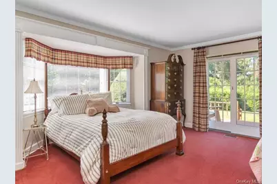 44 Griffing Avenue, Westhampton Beach, NY 11978 - Photo 17