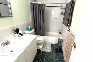 37 Stratford Green, Farmingdale, NY 11735 - Photo 21