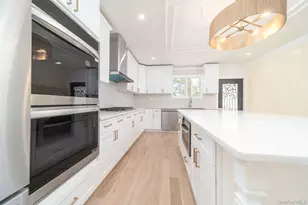 7-24 128th St, Flushing, NY 11356 - Photo 5