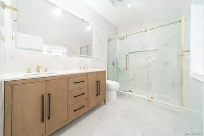 7-24 128 Street, Flushing, NY 11356 - Photo 11