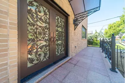 7-24 128 Street, Flushing, NY 11356 - Photo 23