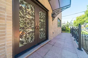 7-24 128th St, Flushing, NY 11356 - Photo 23