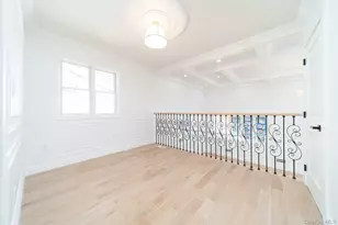 7-24 128th St, Flushing, NY 11356 - Photo 19