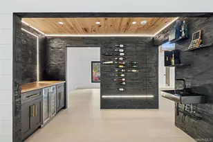 4 Miller Farms Ct, Miller Place, NY 11764 - Photo 9