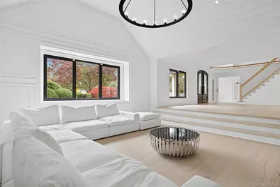 4 Miller Farms Court, Miller Place, NY 11764 - Photo 5