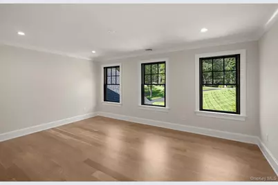 64 Saw Mill Road, Cold Spring Harbor, NY 11724 - Photo 27
