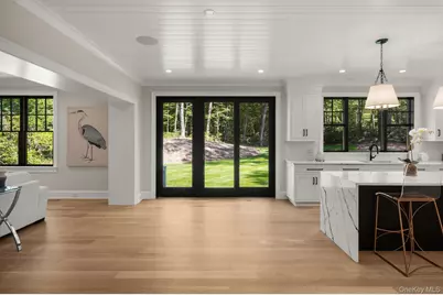 64 Saw Mill Road, Cold Spring Harbor, NY 11724 - Photo 17