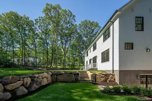 64 Saw Mill Rd, Cold Spring Harbor, NY 11724 - Photo 45