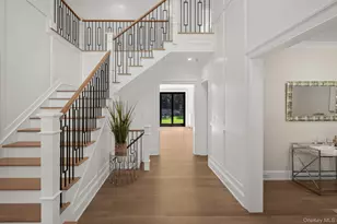 64 Saw Mill Rd, Cold Spring Harbor, NY 11724 - Photo 5