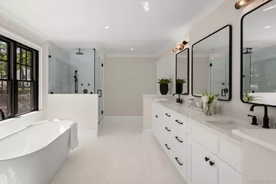 64 Saw Mill Road, Cold Spring Harbor, NY 11724 - Photo 25