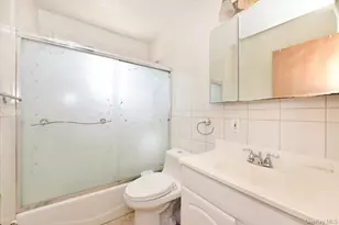 153-15 79th Ave, Kew Gardens, NY 11367 - Photo 25