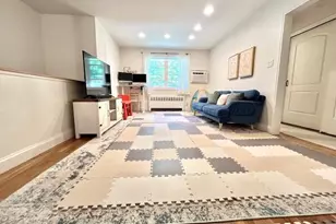 224-44 Kingsbury Ave, Bayside, NY 11364 - Photo 11