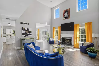 153 Shagbark Lane, Hopewell Junction, NY 12533 - Photo 15