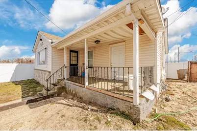 214 Beach 3rd Street, Far Rockaway, NY 11691 - Photo 19