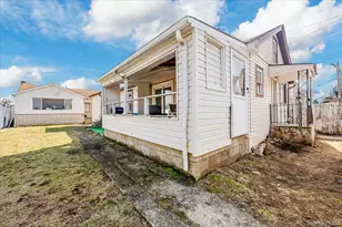 214 Beach 3rd St, Far Rockaway, NY 11691 - Photo 15