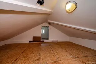 214 Beach 3rd St, Far Rockaway, NY 11691 - Photo 13