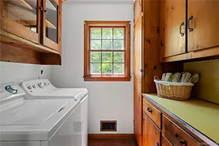 26 S Menantic Rd, Shelter Island, NY 11964 - Photo 21