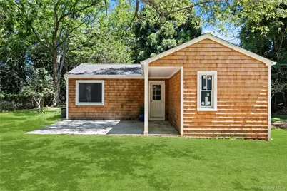 26 S Menantic Road, Shelter Island, NY 11964 - Photo 39