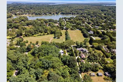 26 S Menantic Road, Shelter Island, NY 11964 - Photo 45