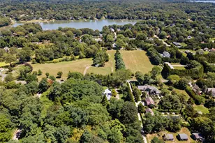 26 S Menantic Rd, Shelter Island, NY 11964 - Photo 45