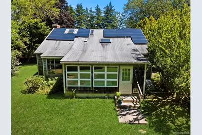 26 S Menantic Road, Shelter Island, NY 11964 - Photo 33