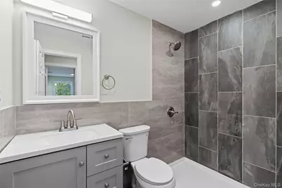 350 Holbrook Road, Ronkonkoma, NY 1779 - Photo 21