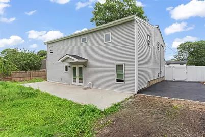 350 Holbrook Road, Ronkonkoma, NY 1779 - Photo 37