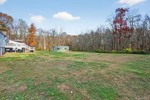 412 Ruskey Ln, Hyde Park, NY 12538 - Photo 39