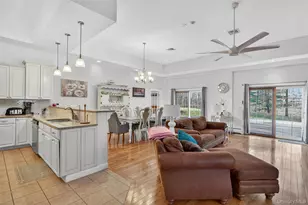 412 Ruskey Ln, Hyde Park, NY 12538 - Photo 11