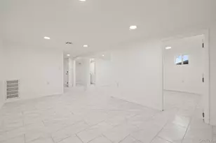 1 Atna Dr, Amityville, NY 11701 - Photo 21