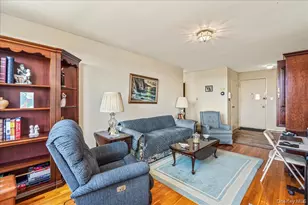 151-05 Cross Island Pkwy, Whitestone, NY 11357 - Photo 7