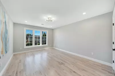 2092 Hoffman Avenue, Elmont, NY 11003 - Photo 21