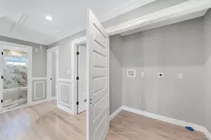 2092 Hoffman Ave, Elmont, NY 11003 - Photo 19