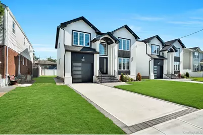 2092 Hoffman Avenue, Elmont, NY 11003 - Photo 3