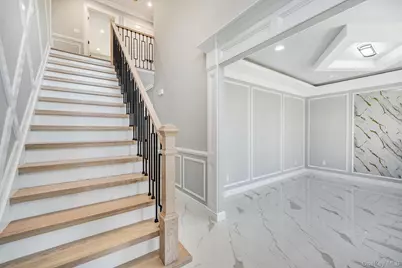 2092 Hoffman Avenue, Elmont, NY 11003 - Photo 7